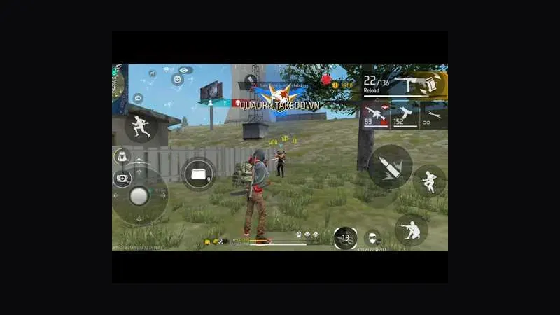 Free Fire battle royale match in progress on mobile